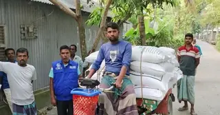 কুষ্টিয়ায় ২০ বস্তা সরকারি সার জব্দ, ডিলারকে জরিমানা